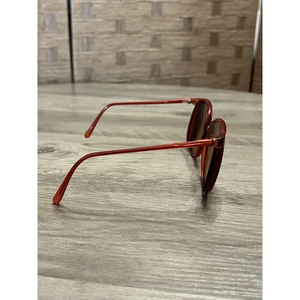 Tura Vintage Women's Sunglasses Red Oversized Frames Prescription Lenses‎ GVC!